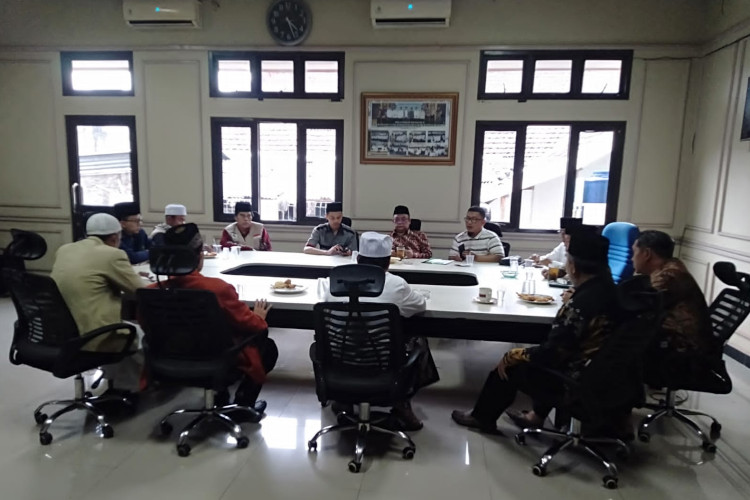 Gandeng Ormas, MUI Cianjur Gelar Tabligh Akbar dan Galang Donasi untuk Bencana Sumatera