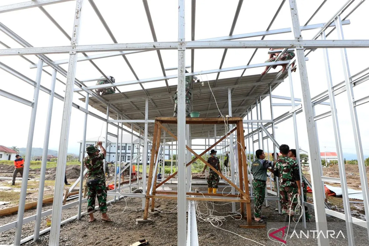 BNPB Kerja 18 Jam/Hari, Percepat Bangun Huntara untuk Korban Bencana Sumatera