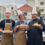 Turis Mancanegara Antusias Ikuti Cooking Class Hotel Kokoon