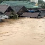 Banjir Bandang Terjang Balangan, Desa di Tebing Tinggi Terendam hingga Atap Rumah