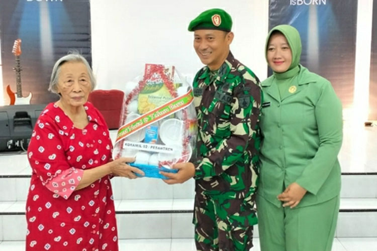 Sebarkan Toleransi, Koramil Pesantren Kediri Sambangi 10 Gereja di Wilayahnya Sambut Natal