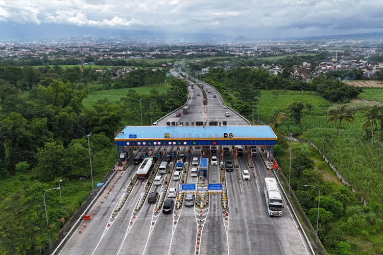 271 Ribu Kendaraan Masuk Malang Selama Libur Natal 2025 dan Tahun Baru 2026