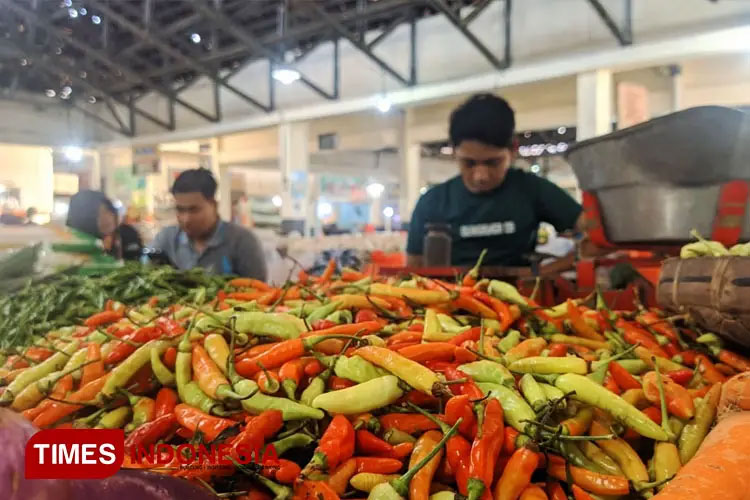 Harga Cabai Rawit Merah dan Bawang Merah Alami Penurunan