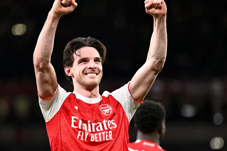 Arsenal Bertahan di Puncak, City dan Aston Villa Terus Menekan, Liverpool Kian Bangkit