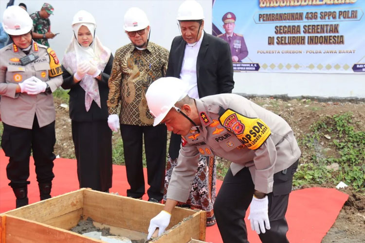Groundbreaking Dapur Gizi Polri di Ponpes Buntet, Kapolda Jabar: Siap Layani 4.000 Siswa dan Santri