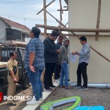 Sidak Proyek Tugu Batas Kota, Komisi III Optimis Selesai dalam Seminggu.