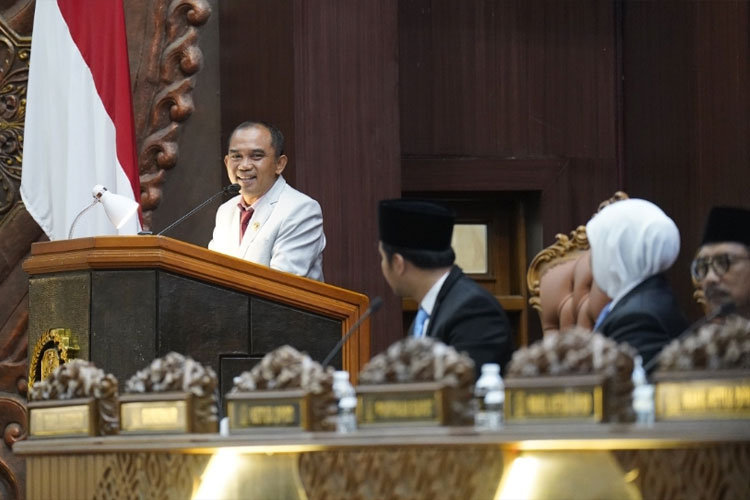 Fraksi Gerindra Setujui Reformasi BUMD, Tekankan Profesionalisme dan Larang Inefisiensi