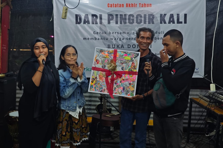 Komunitas-Jurnalis-Pinggir-Kali-Surabaya-2.jpg