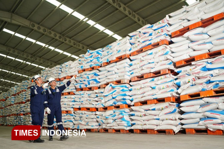 Petani Tak Perlu Khawatir, Stok Pupuk Bersubsidi Petrokimia Gresik Aman Selama Nataru