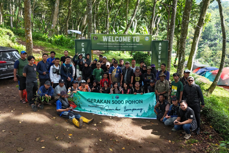 Gerakan 5.000 Pohon Sesi Ketiga, Sekawan Bumi Foundation Sisir Lereng Selatan Penanggungan