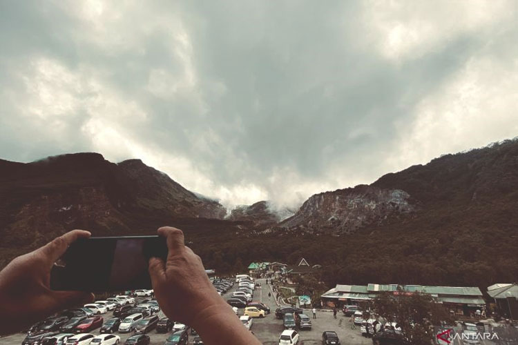 Pegunungan dan Air Panas Jadi Magnet Utama Wisata di Garut
