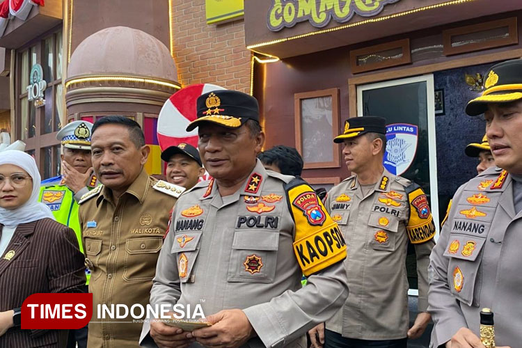 Peduli Bencana Sumatera, Kapolda Jatim Ajak Warga Rayakan Tahun Baru Secara Sederhana