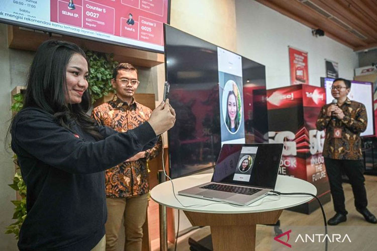 Telkomsel Siap Terapkan Registrasi SIM Biometrik
