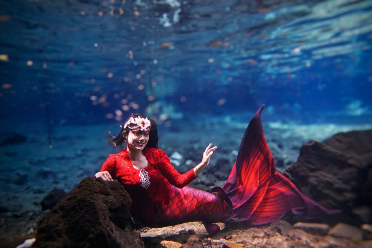Komunitas Mermaid Malang, Renang ala Putri Duyung yang Padukan Freedive dan Seni Gerak Bawah Air