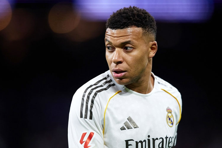 Kylian Mbappe Cedera Lutut, Terancam Absen di Semifinal Supercopa Spanyol