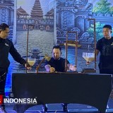 Aksi Magician Robby Constantine Sukses Meriahkan Malam Pergantian Tahun di Aston Banyuwangi