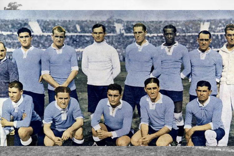 Timnas-Uruguay-menjadi-kampium-Piala-Dunia-1930.jpg