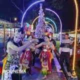 Arak Tumpeng Jajan Pasar, Kearifan Lokal Warga Madiun Sambut Tahun Baru 2026