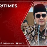 Dasi Lebih Tajam dari Golok