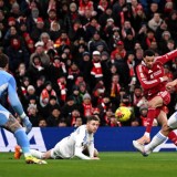 Gol Macet di Etihad dan Anfield, Arsenal Diuntungkan