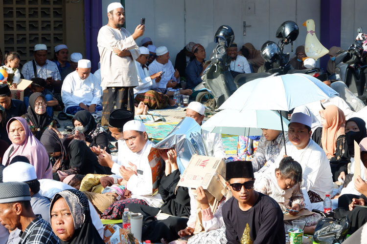 Khutbah Jumat Edisi 2 Januari 2025: Meneguhkan Saleh Ritual dan Saleh Sosial