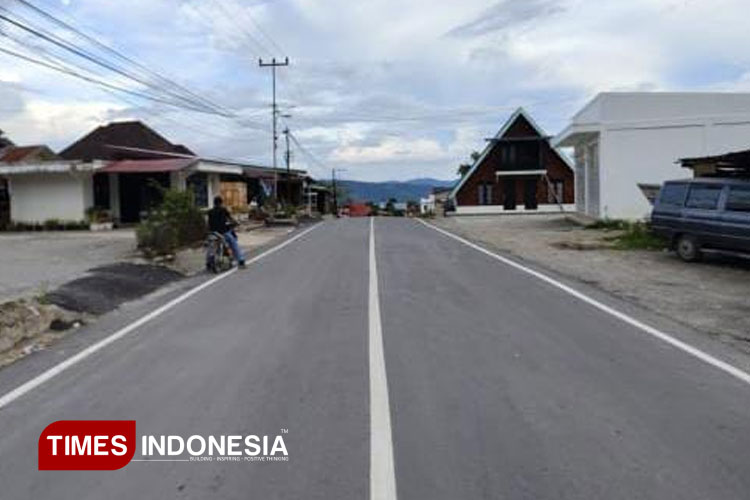 Kondisi-terbaru-Jalan-Taratak-GalundiAlahan-Panjang-b.jpg