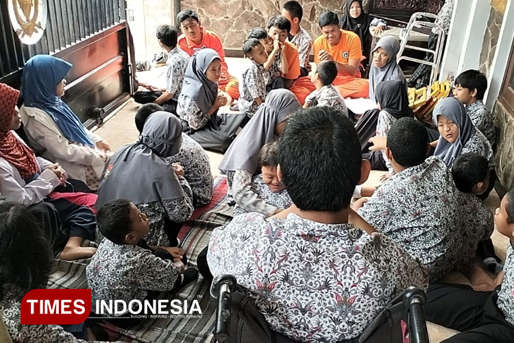 Enam Tahun SLB Al Fir Ma’unah Jabung Malang Mengajar ABK di Rumah Kontrakan Tipe 36
