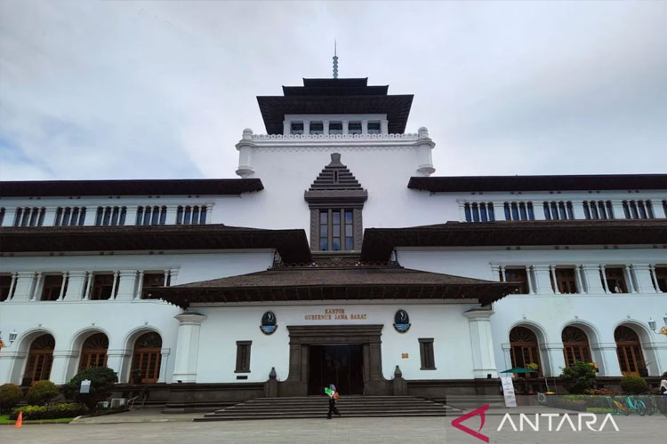 Pemprov Jabar Resmi Terapkan WFH Setiap Kamis Mulai 2026