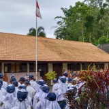 Awali Semester Genap, SMPN 2 Sudimoro Pacitan Pilih Olahraga dan Doa Bersama
