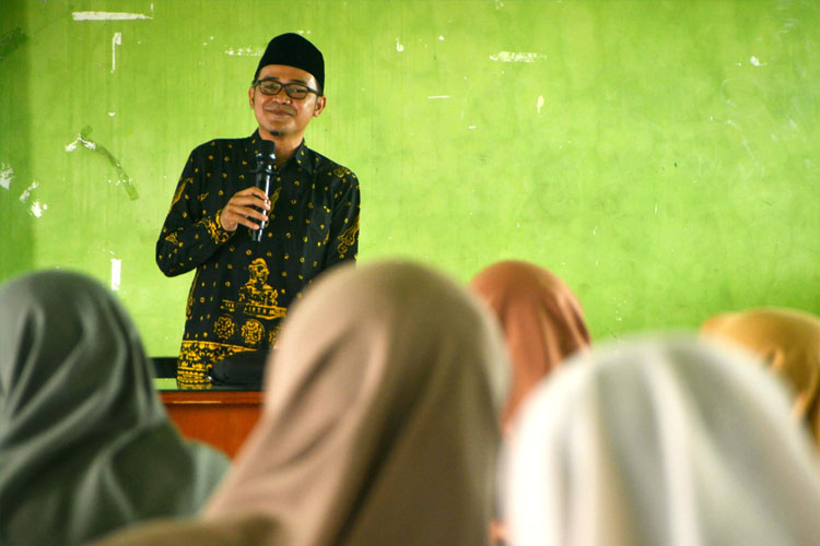 MKKS SMA Swasta Kabupaten Malang Perkuat Branding Sekolah Lewat AI dan Media