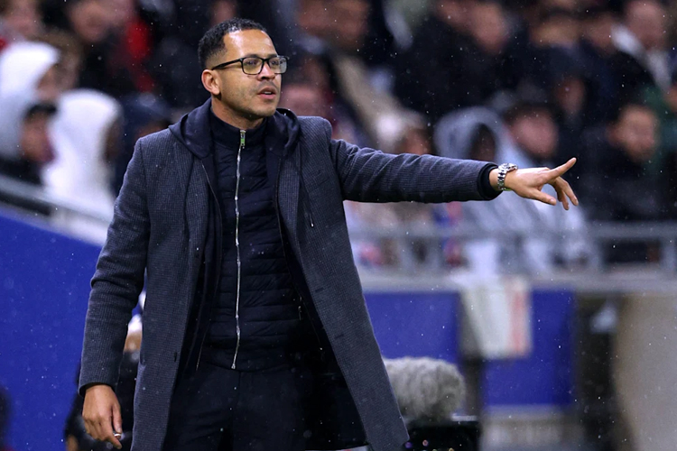 Mengenal Liam Rosenior, Manajer Baru Chelsea Pengusung Sepak Bola Menyerang