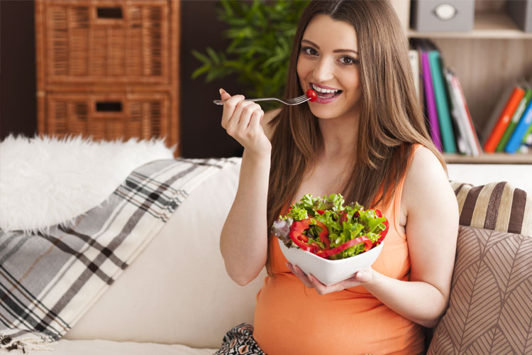 Superfood yang Baik Dikonsumsi Ibu Hamil demi Tumbuh Kembang Si Kecil