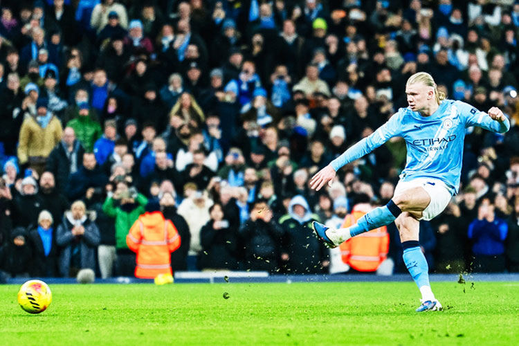 Manchester City Kembali Tersandung, MU Imbang, Chelsea Kalah