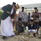 Bersinergi dengan Kampung Keren, Menag RI Luncurkan Gerakan Eco-Pesantren