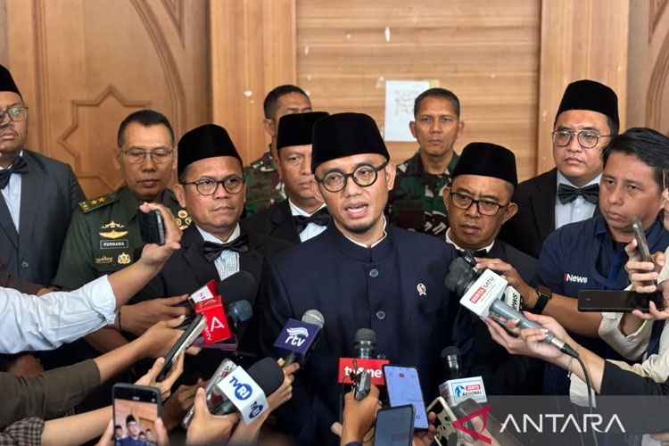 Pesan Wamenhaj untuk Petugas Haji: Fokus Layani Jemaah, Jangan 'Nebeng' Naik Haji
