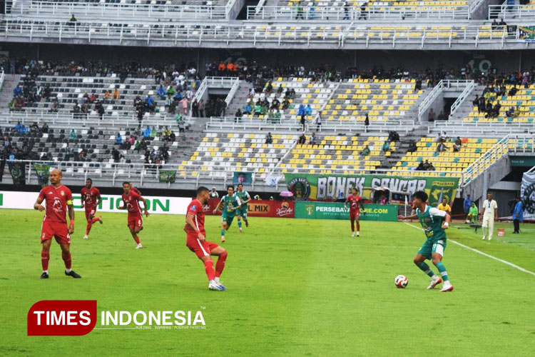 Persebaya-menang-atas-Malut-United-a.jpg