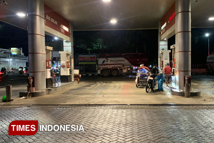 Pertamax di Sejumlah SPBU Bondowoso Kosong, Pengguna Kesulitan Dapatkan BBM
