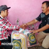Ringankan Beban Korban Bencana Sumatra, Warga Perumahan Kota Baru Cianjur Donasikan Puluhan Kilogram Beras