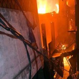 Pastikan Tak Ada Korban Jiwa, BPBD Evakuasi Korban Kebakaran Tambora