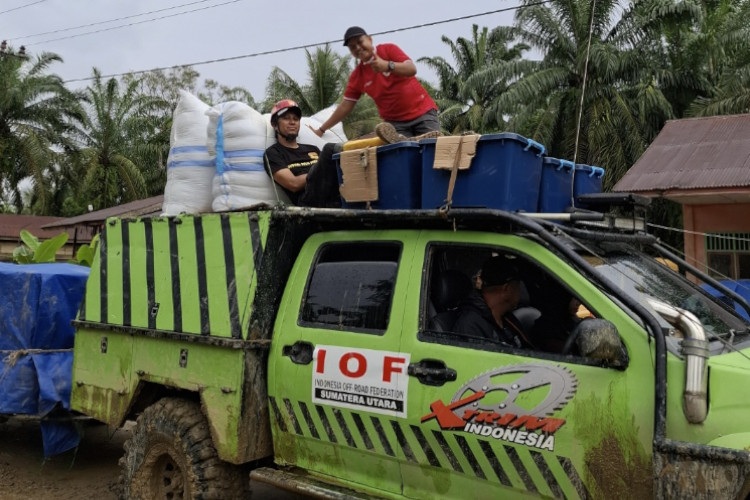 Kisah Relawan Makelar Akherat Bondowoso Sebulan Bantu Korban Banjir di Aceh
