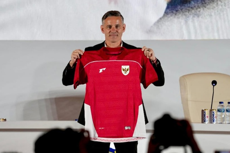 Herdman Pilih Timnas Indonesia Karena ‘Fanatik dan Potensial’