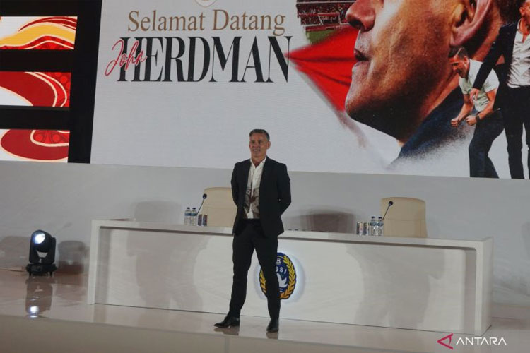 John Herdman Siap Manfaatkan Piala AFF untuk Uji Kedalaman Skuad Indonesia