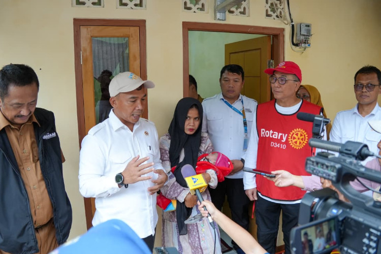 Turunkan Stunting di Sukabumi, Kemendukbangga Perbaiki Rumah, Sanitasi, dan Beri Bantuan Nutrisi 6 Bulan