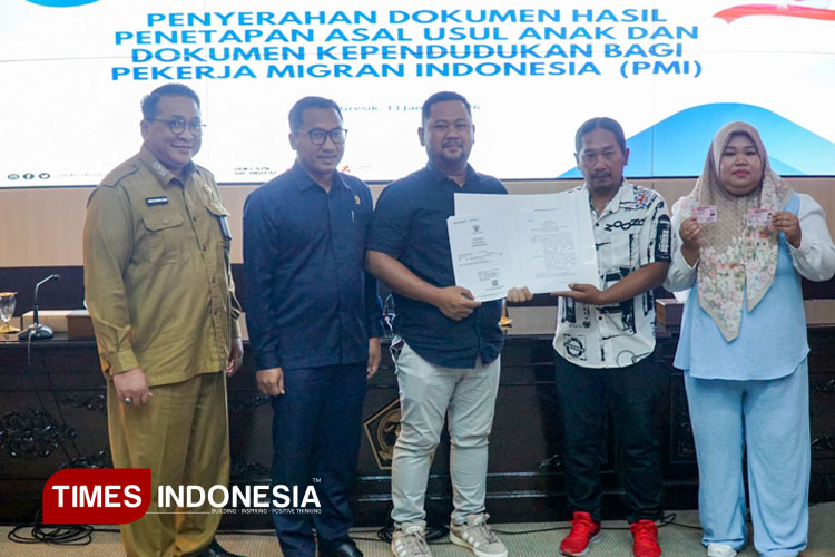 Pastikan Hak Sipil Anak Pekerja Migran, Pemkab Gresik Fasilitasi Dokumen Kependudukan