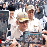 Tinjau Aktivitas Pagi PPIH, Menhaj Tegaskan PPIH Pelayan Tamu Allah