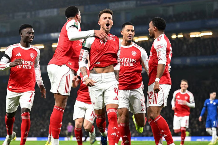 Blunder Kiper Chelsea Bantu Arsenal Menang 3-2 di Leg Pertama Semifinal Piala Liga