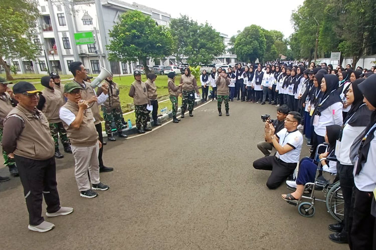 Dirjen Bina PHU Kemenhaj Apresiasi Semangat dan Kedisiplinan PPIH Arab Saudi