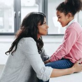 Pakar Tekankan Pentingnya Pendidikan Seks Sejak Dini di Keluarga