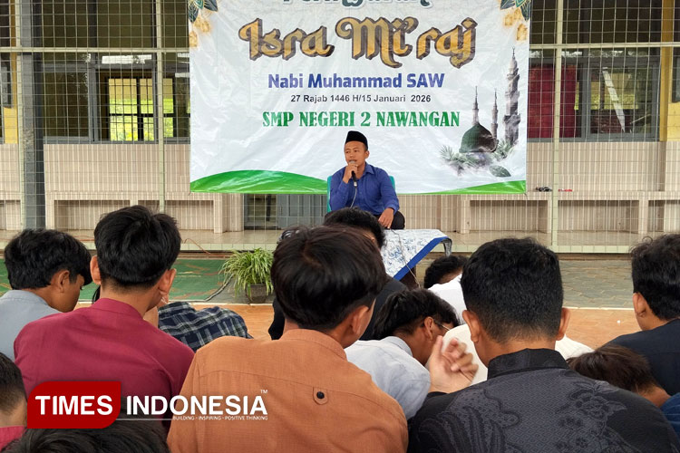 Memaknai Isra Mikraj, SMPN 2 Nawangan Pacitan Padukan Ibadah dan Budaya Literasi