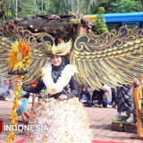 Sulap Limbah Plastik Jadi Gaun, Siswa SMPN 3 Ngadirojo Pacitan Memukau MASCOFISH 2026